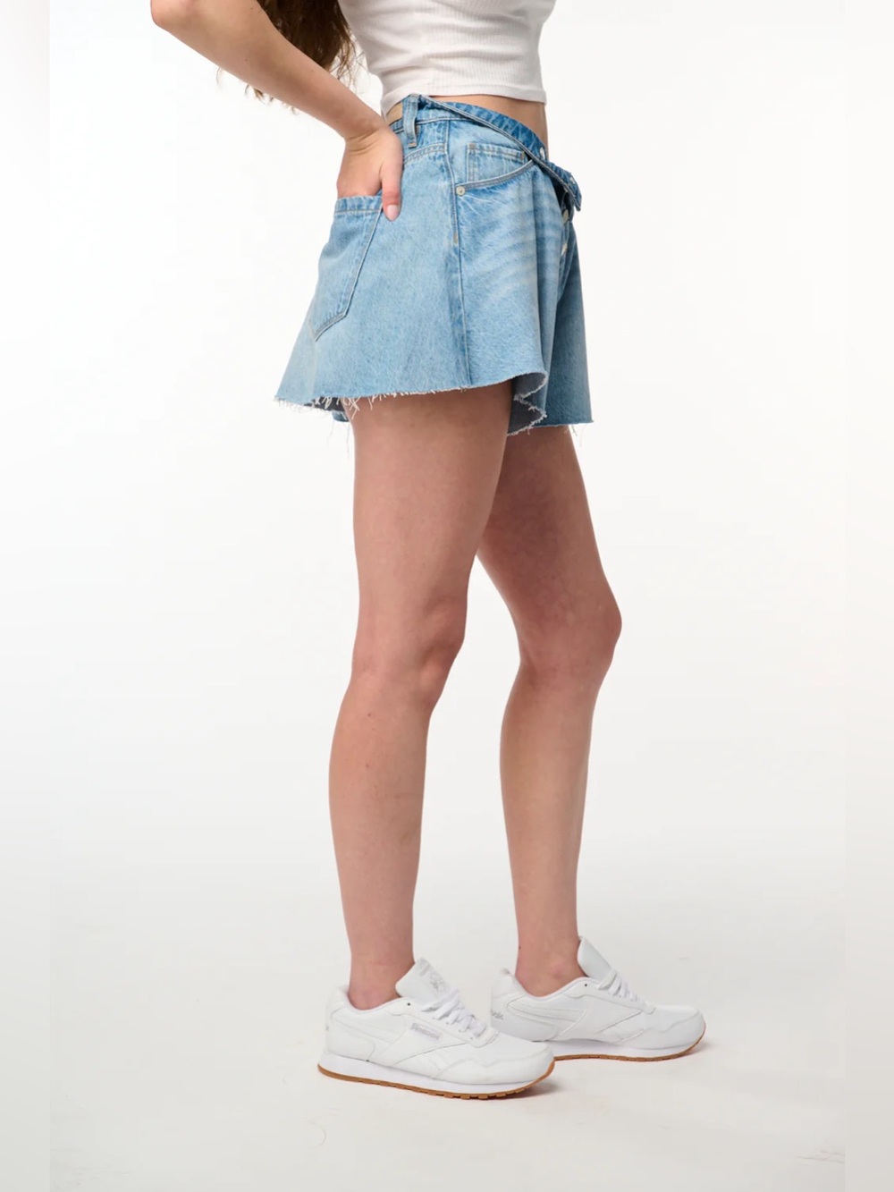 BlankNYC - Head to Head Adjustable Shorts - Picture 15 of 16